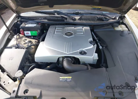 2005 Cadillac Sts V6 z USA, uszkodzony, nr VIN 1G6DW677250184132